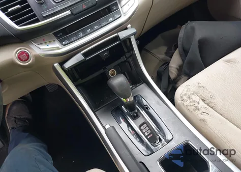 2014 Honda Accord Ex z USA, uszkodzony, nr VIN 1HGCR2F77EA054305